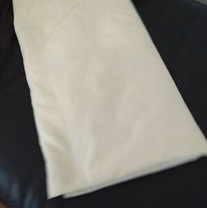 Cindy Crawford Flat Sheet King Size Cream